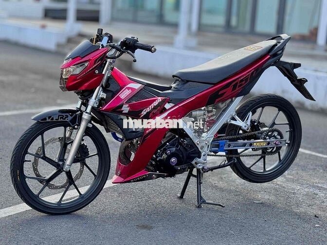Suzuki Satria F150 Đỏ