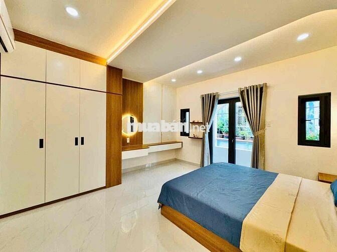 Nhà Trung Tâm 3pn có phòng dưới trệt quang trung