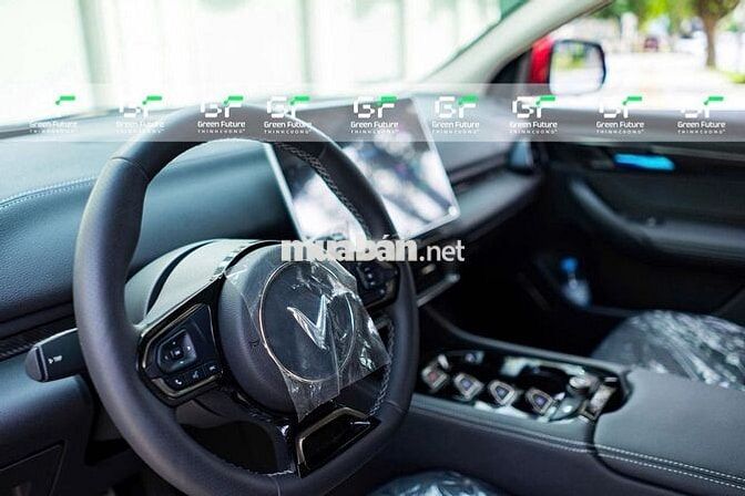 Vinfast VF8 sx 2022, bản Eco- Màu Đỏ