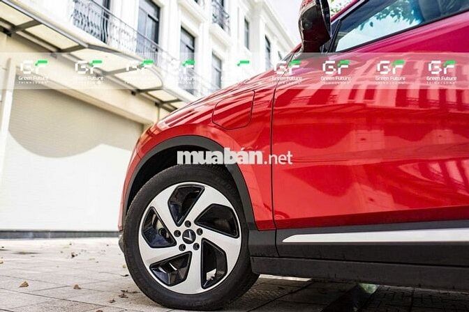 Vinfast VF8 sx 2022, bản Eco- Màu Đỏ