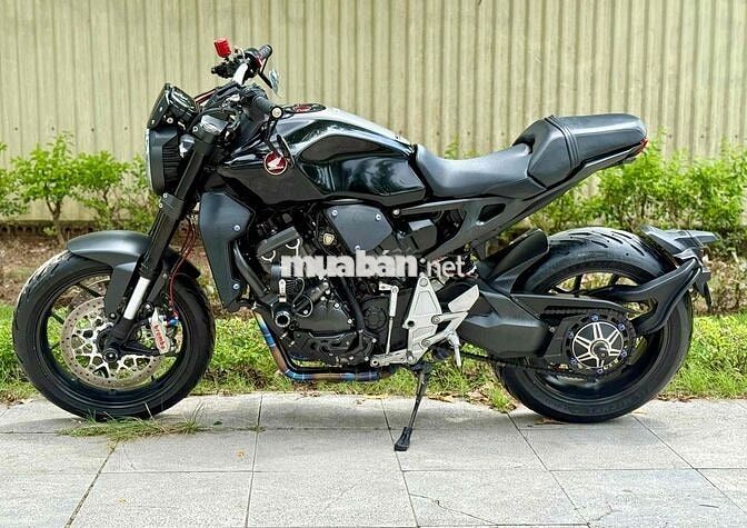 Honda CB1000R 2020 Đk2021 Đen 18000 km