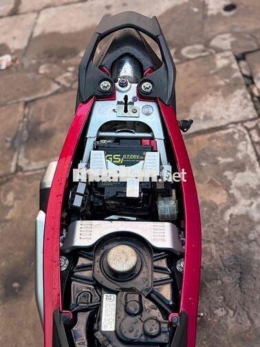 Suzuki Satria F150 Đỏ