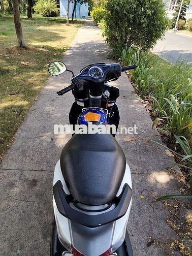 Suzuki Impulse Fi 2015 Trắng xanh