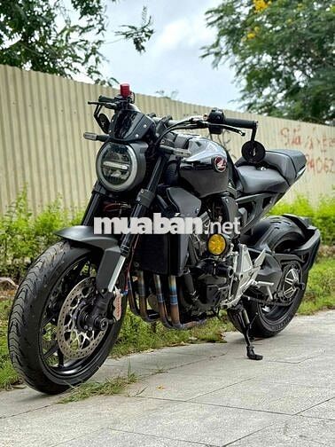 Honda CB1000R 2020 Đk2021 Đen 18000 km