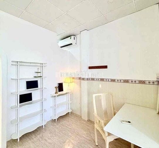 Bán nhà chỉ 3.75T, DT 28m2, Đ.Tôn Đản, ngang 3.8m, gần Vĩnh Khánh.