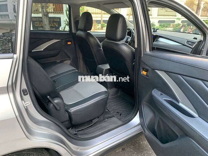Mitsubishi Xpander AT Eco 2023 số tự động