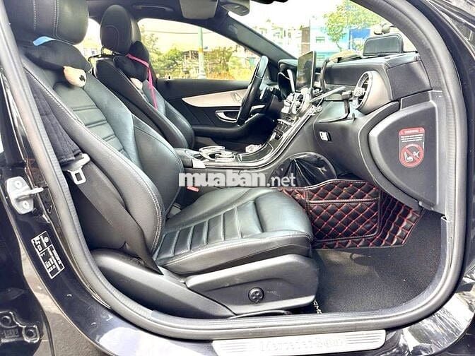 Mercedes-Benz C300 2017 Đen