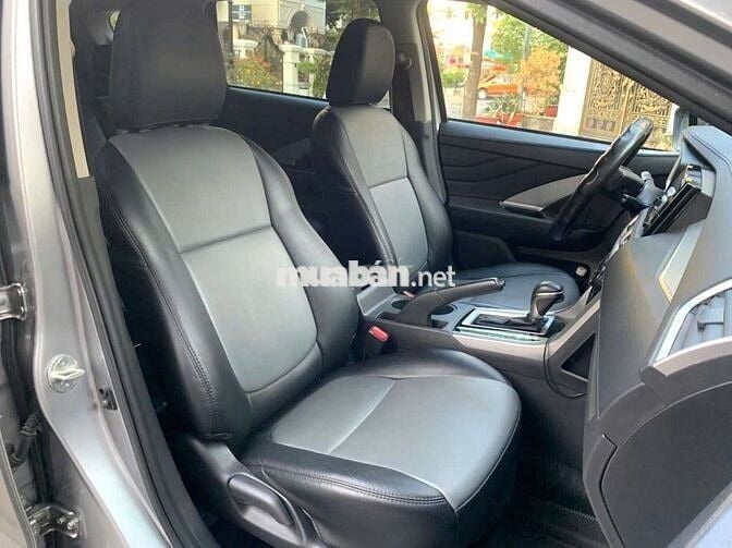 Mitsubishi Xpander AT Eco 2023 số tự động