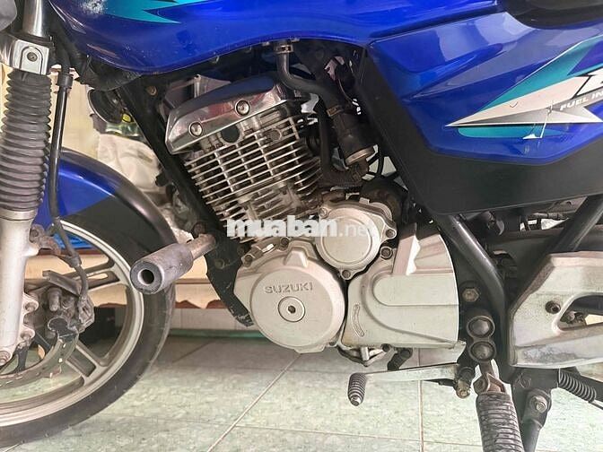 Suzuki EN150 Xanh