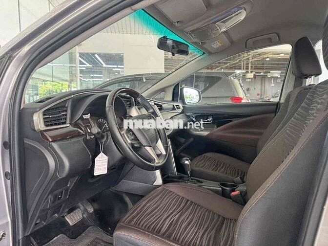 Toyota Innova G 78.000 km Bạc