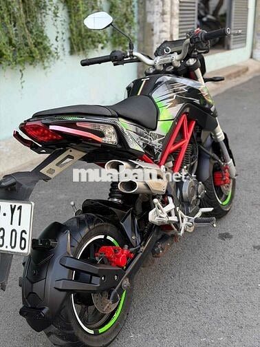 Benelli TNT 125 Đen