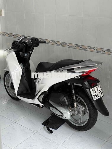 SH 125 ABS 2022 Trắng đen bstp chính chủ