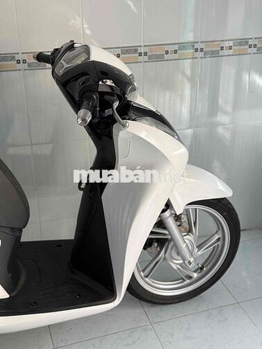 SH 125 ABS 2022 Trắng đen bstp chính chủ