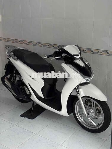 SH 125 ABS 2022 Trắng đen bstp chính chủ