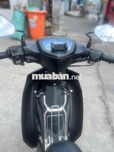 Yamaha Sirius màu Xám
