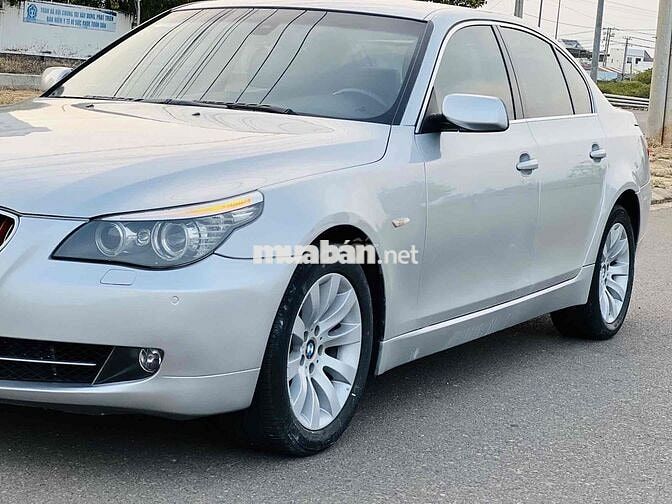BMW 530i. Xe Đẹp Zin Nòi Lắm Luôn