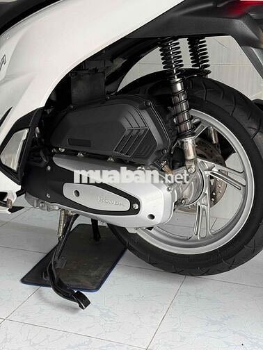 SH 125 ABS 2022 Trắng đen bstp chính chủ