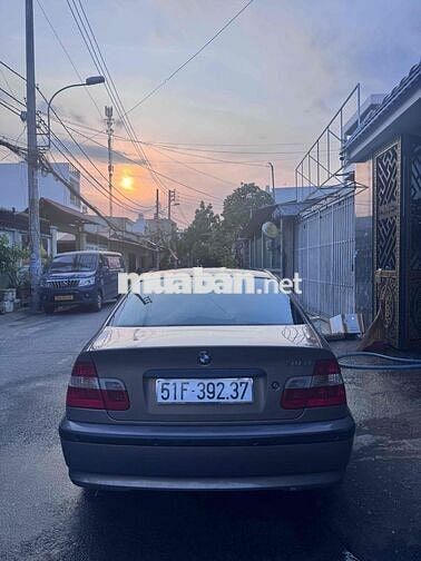 BMW 318i 2005 Nâu
