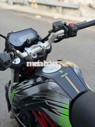 Benelli TNT 125 Đen