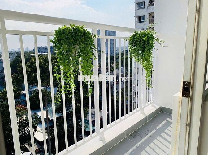 Bán căn hộ chung cư 155 Nguyễn Chí Thanh, quận 5