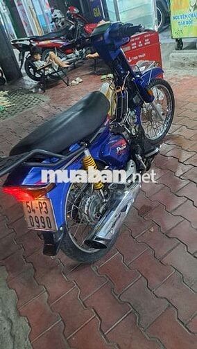 Honda Dream Thái màu xanh