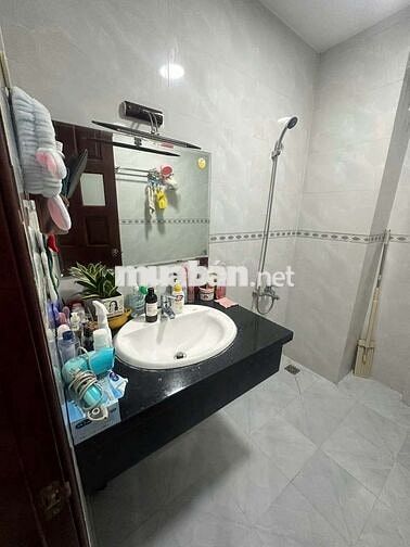 Phòng Cửa Sổ Thoáng Mát - Full Nội Thất - Nguyễn Hữu Cảnh Gần Cầu SG