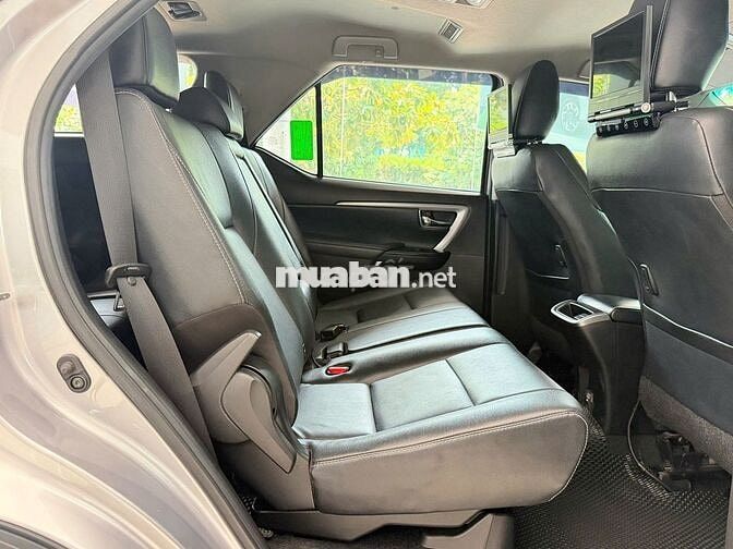Fortuner Máy Dầu AT 2021 -56.883 km - Giá Còn Giảm