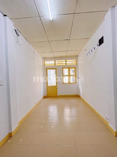 Cho thuê nhà nguyên căn hoặc bán nhà khu phố Tây Phạm Ngủ Lão, Q1, HCM