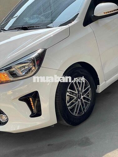 Kia Soluto 2022 1.4 AT Luxury - 57000 km