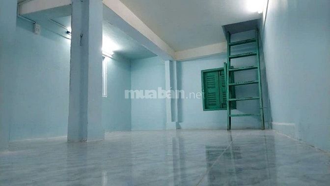 CHO THUÊ NHÀ MT ĐƯỜNG HOÀNG SA, P.TÂN ĐỊNH, Q.1 15TR