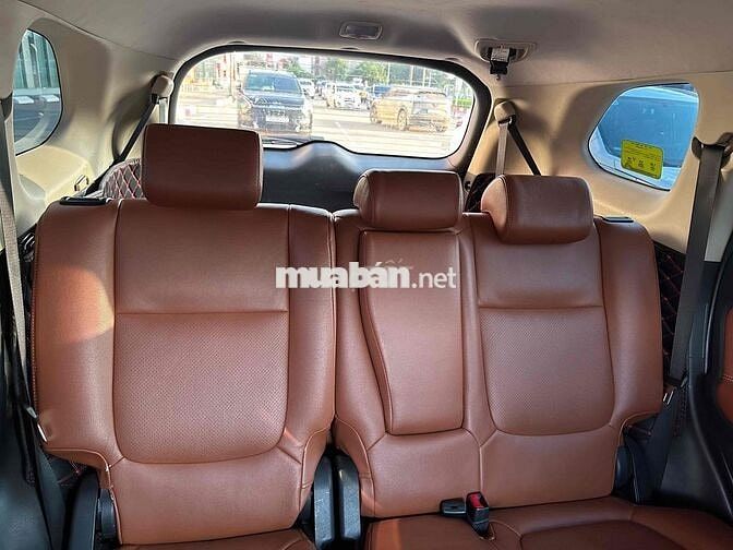 Mitsubishi Outlander 2018 Trắng