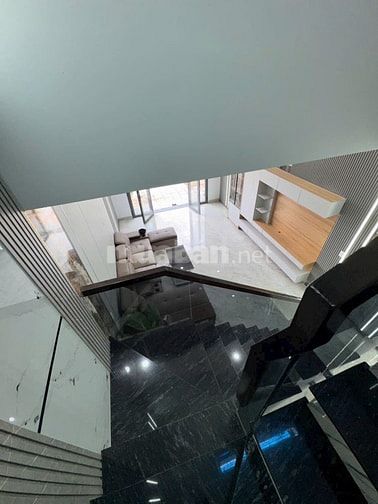 NHÀ 2 TẦNG - TT TÂN UYÊN CHỈ 2,6 TỶ  Nhà 2 tầng FULL nội thất
