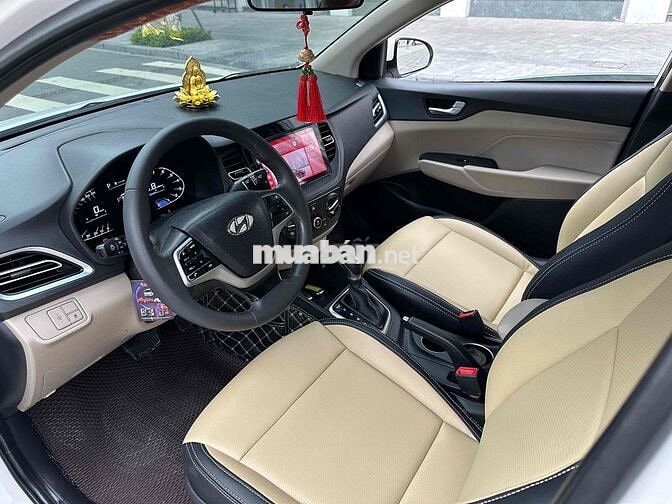 Hyundai Accent 2022 1.4 AT - 80000 km