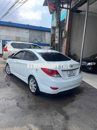 Hyundai Accent 2013 Số sàn Trắng