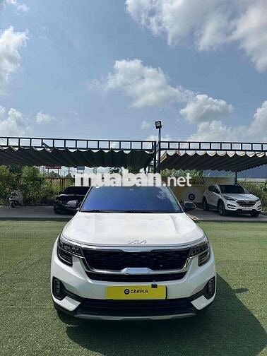 Kia Seltos 2022 Premium 33.000km Trắng