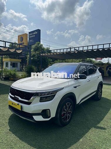 Kia Seltos 2022 Premium 33.000km Trắng
