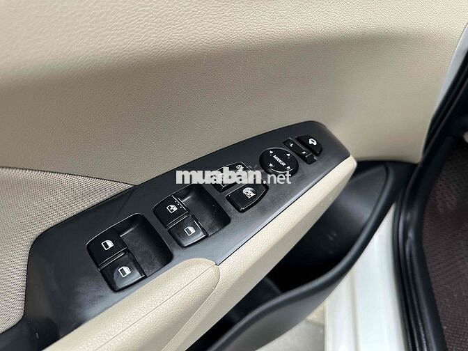 Hyundai Accent 2022 1.4 AT - 80000 km