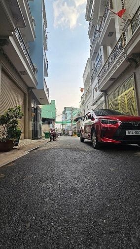 Giảm mạnh bán nhanh nhà 3 lầu khu VIP Bình Tân giá 5.55 tỷ