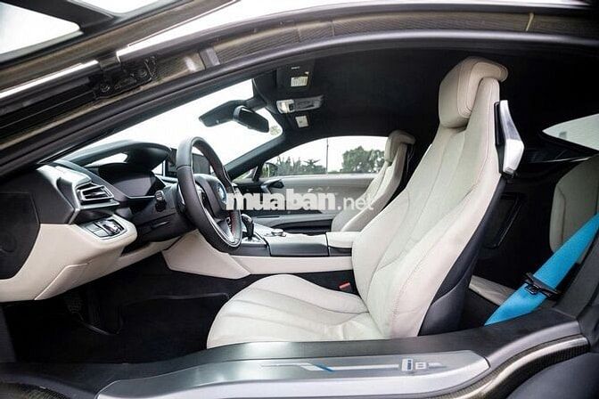 BMW i8 eDrive Model 2015 -  46.000km