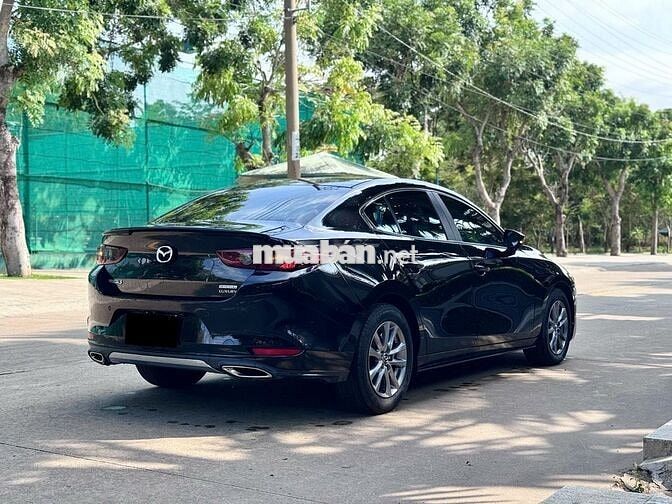 Mazda 3 2022 1.5 Luxury Đen 20.000 km