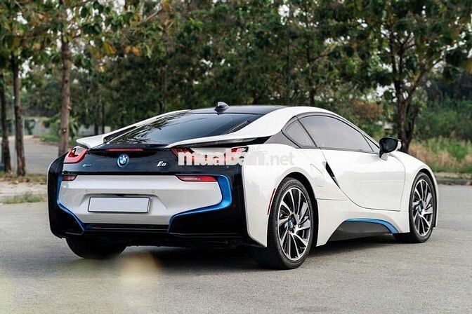 BMW i8 eDrive Model 2015 -  46.000km