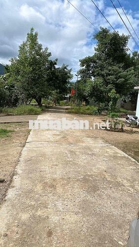 kẹt tiền bán rẻ lô đất thổ cư chỉ 240tr