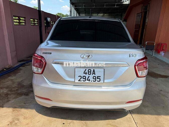 Hyundai Grand i10 Sedan 2015 Bạc