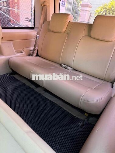 Ford Everest máy dầu số sàn