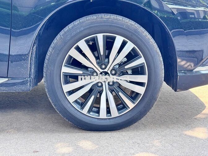 Mitsubishi Outlander 2023 2.0 CVT Đen