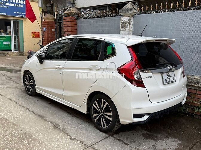 Honda Jazz RS 2018 Trắng 41.000 km