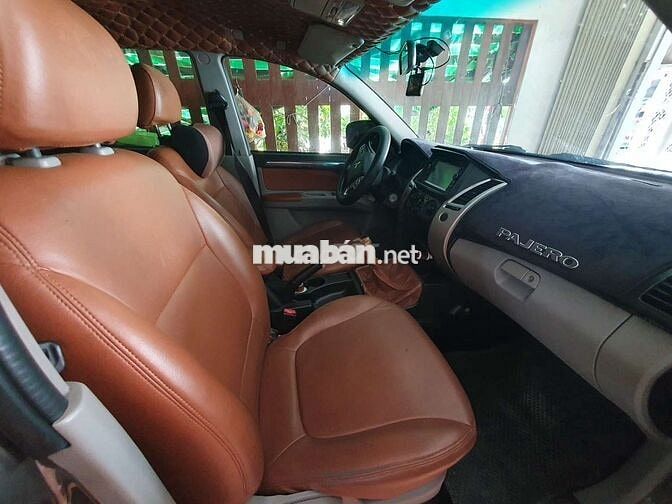Mitsubishi Pajero Sport 2016 2.5 Nâu