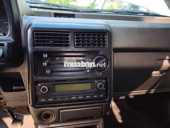 Kia Pride màu Bạc . sdt liên hệ ***