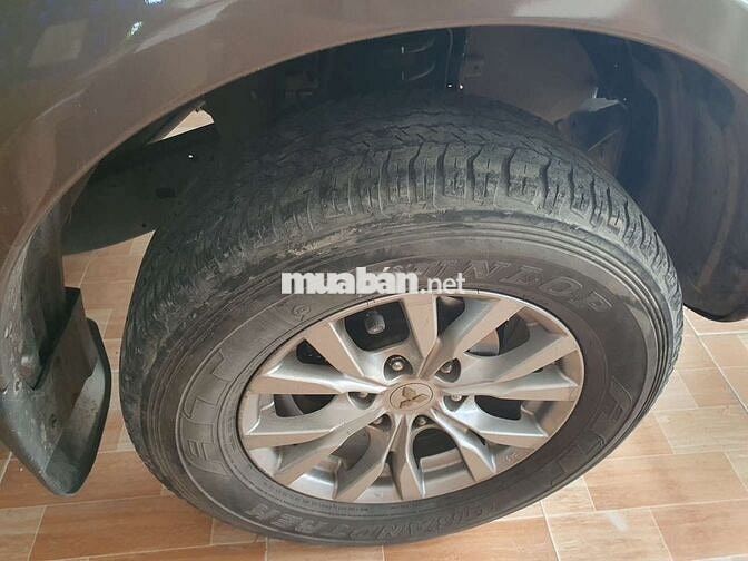 Mitsubishi Pajero Sport 2016 Nâu