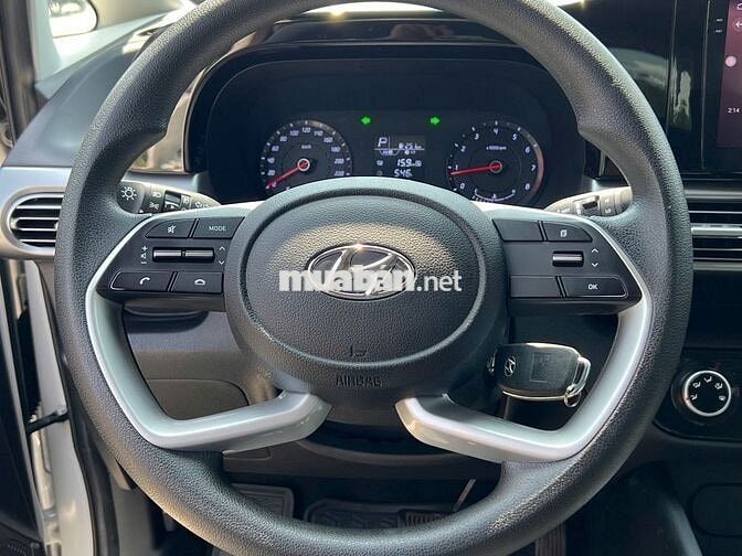 Hyundai Stargazer bản tiêu chuẩn 1.5AT 2024